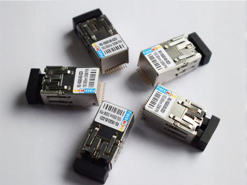 10G 850nm 300m 雙纖 10PIN 表貼 全國(guó)產(chǎn)化 工業(yè)級(jí) 小型化光模塊
